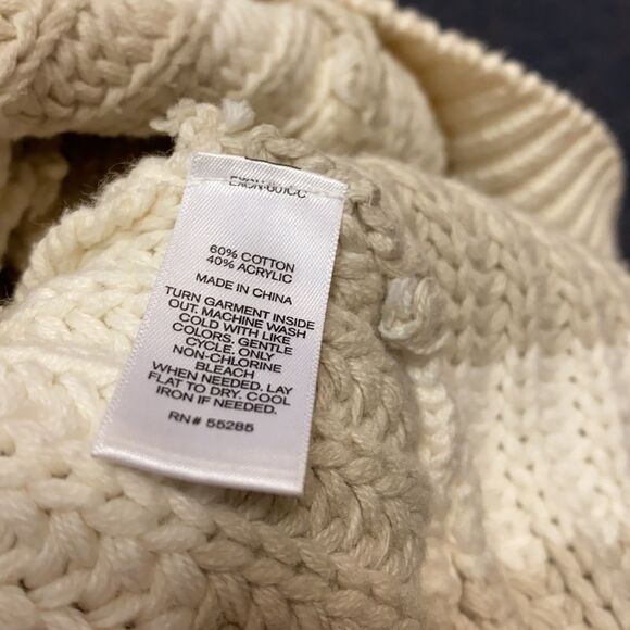 Express White Gray Shrug Sweater Top sz. XS - Picture 5 of 5